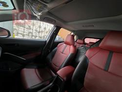 تۆیۆتا کۆرۆلا کرۆس